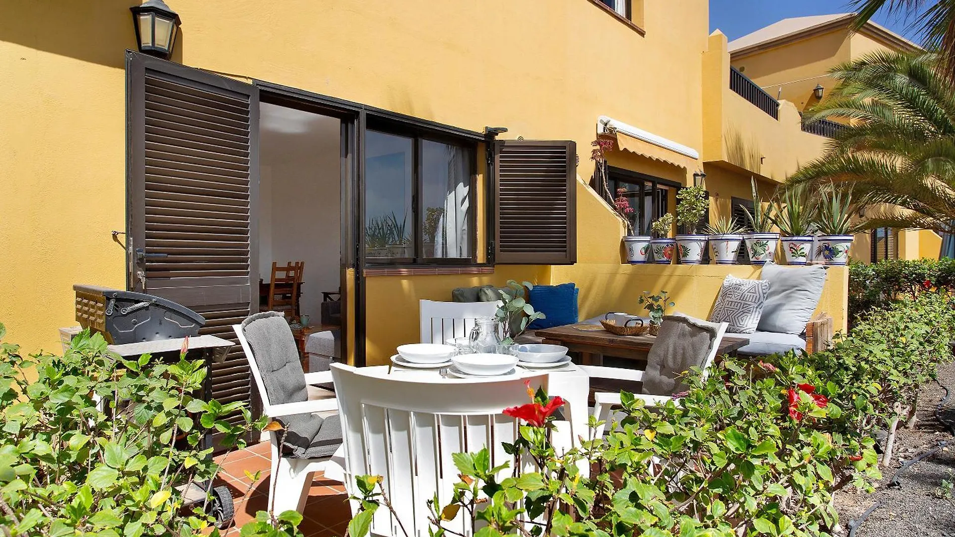 Oasis Tamarindo Villa Corralejo Spain